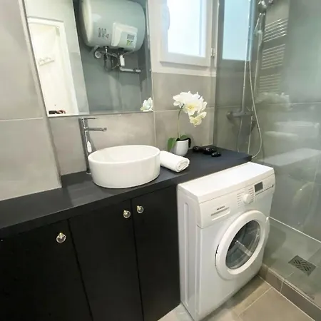 Lumineux Et Bien Equipe A 15 - 2p - Flat-guest Appartamento