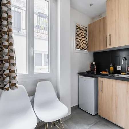 Lumineux Et Bien Equipe A 15 - 2p - Flat-guest